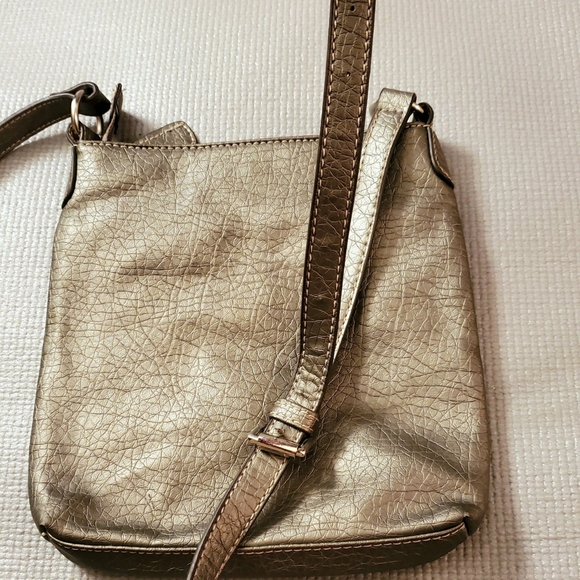 Nine West Crossbody Chrome Purse - Picture 3 of 4